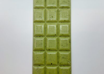 Plaque chocolat blanc au thé vert match et citron 100g