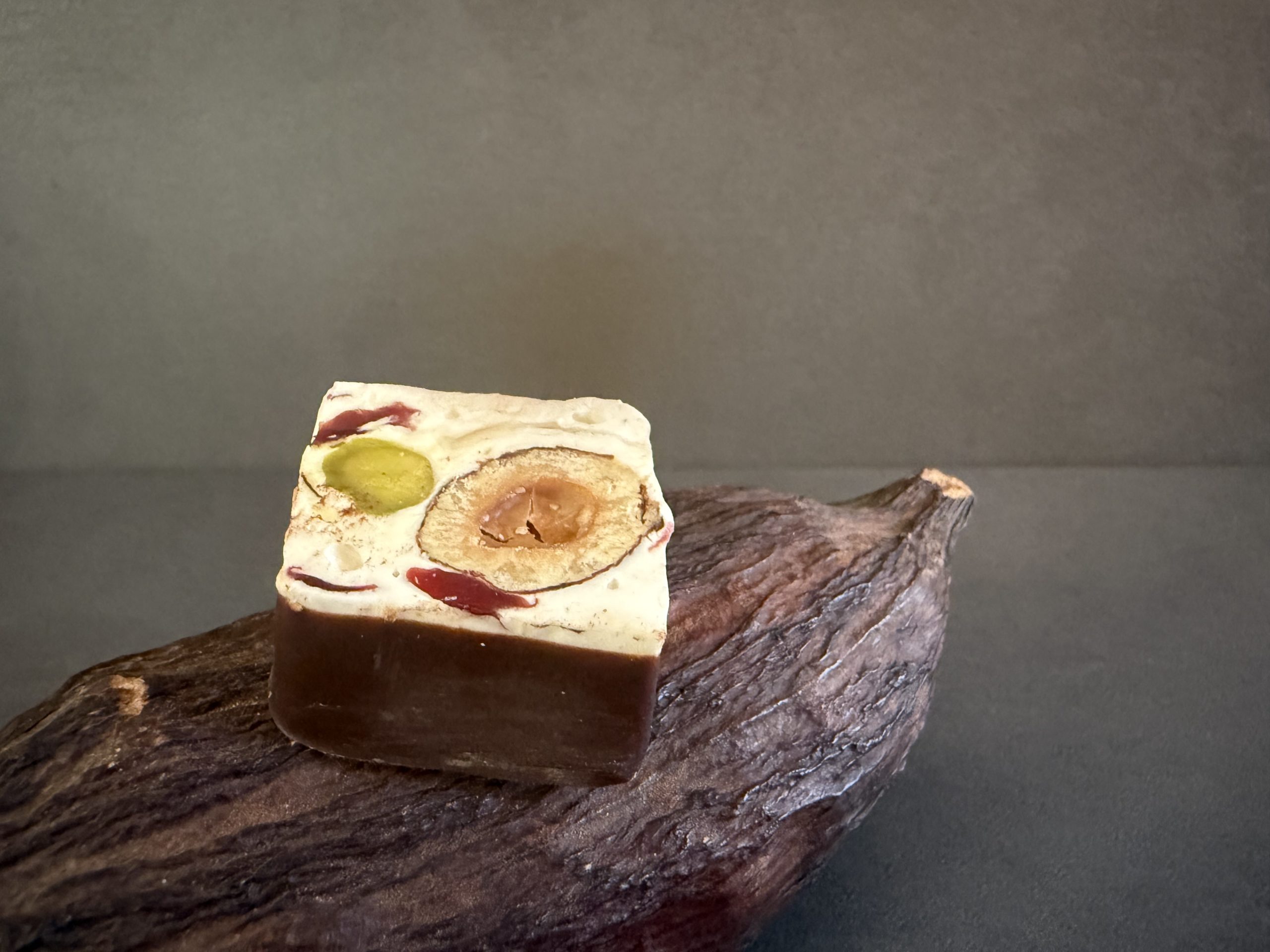 Caramel a la rose au chocolat au lait